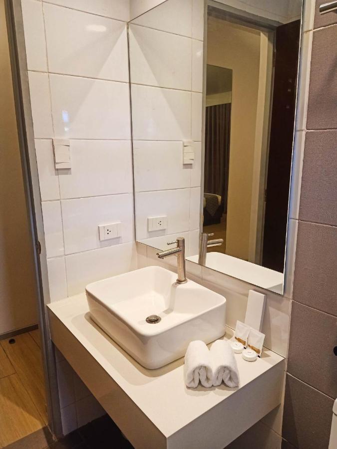 Inncity Hotel Calbayog Eksteriør billede